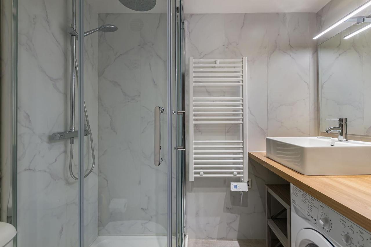Appartement De Charme Hyper Centre A Val D'Isere エクステリア 写真