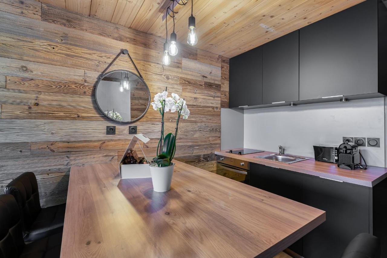 Appartement De Charme Hyper Centre A Val D'Isere エクステリア 写真